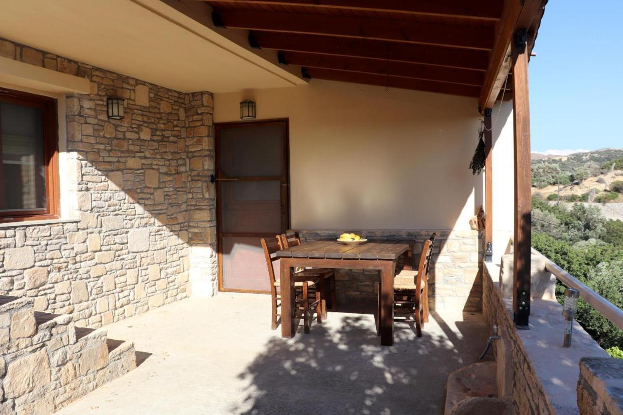 Amathianis Villa Triopetra Exteriör bild